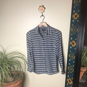 100% Silk J Crew Button Up Owl Blouse Sz 00